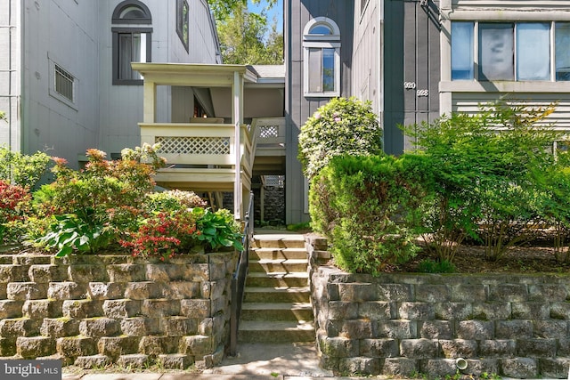 view of exterior entry