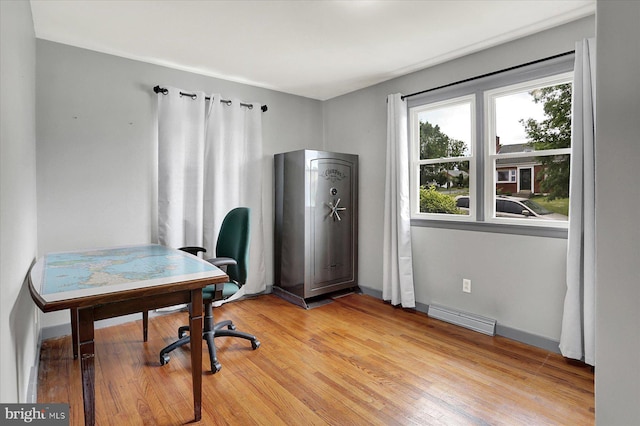 5021 Utah Ave, Harrisburg, PA 17109 - office area featuring light wood-style floors