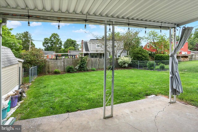 5021 Utah Ave, Harrisburg, PA 17109 - view of yard featuring a patio