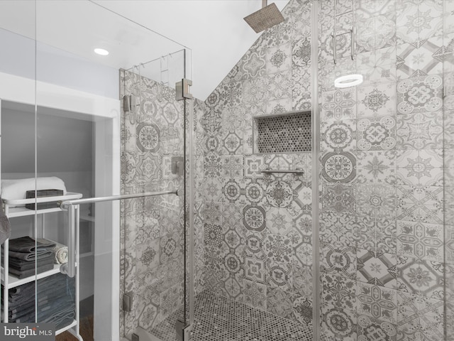 206 Shiley St, Annapolis, MD 21401 - bathroom with a shower stall