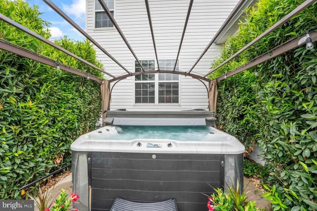 5971 Schooner Cir, King George, VA 22485 - exterior view of a jacuzzi