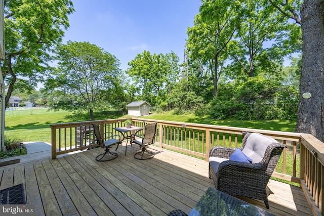 926 Pierce Rd, Norristown, PA 19403 - wooden terrace featuring a lawn and outdoor dining area