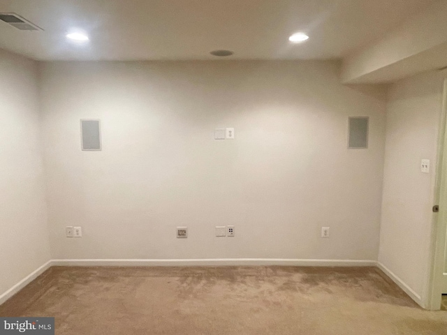 1716 Sunningdale Ln, Hanover, MD 21076 - unfurnished room with light carpet, baseboards, and recessed lighting