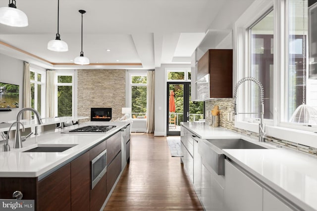 4012 N Upland St, Arlington, VA 22207 - kitchen with modern cabinets, a sink, appliances with stainless steel finishes, and recessed lighting