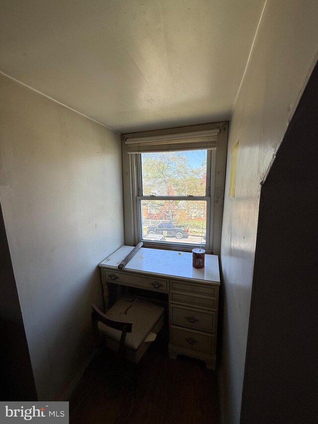 1127 45th Pl SE, Washington, DC 20019 - view of office area