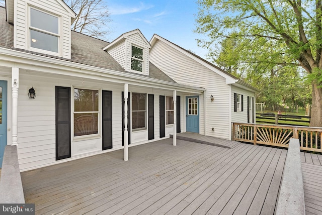 view of wooden deck