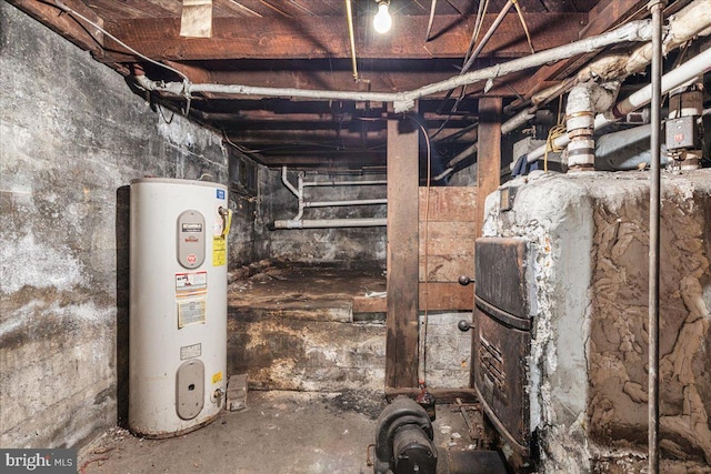 21 W Pall Mall St, Winchester, VA 22601 - unfinished below grade area with electric water heater