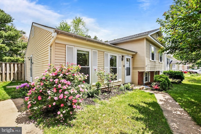 1218 Summerfield Dr, Herndon, VA 20170 - view of split level home