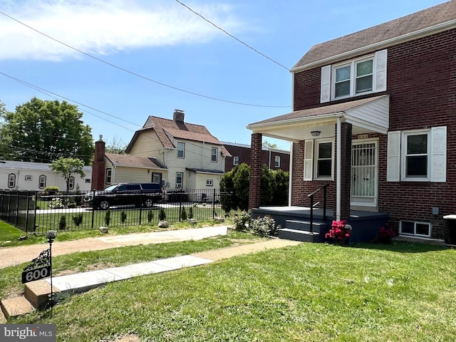 600 W 32nd St, Wilmington, DE 19802 - view of yard with covered porch