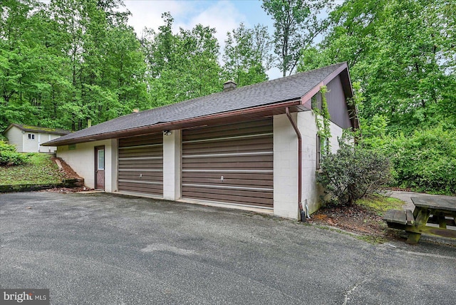 540 Bremer Rd, Dover, PA 17315 - garage featuring driveway