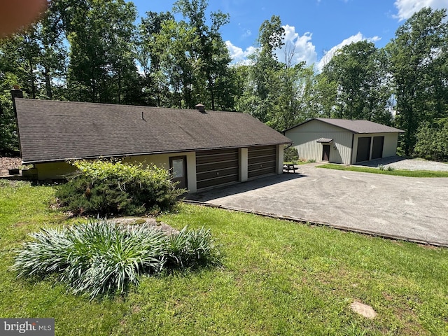 540 Bremer Rd, Dover, PA 17315 - view of front of property featuring an outbuilding and a garage
