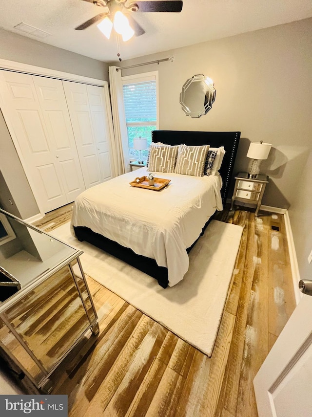 1241 Ridge Rd, Feasterville Trevose, PA 19053 - bedroom with a ceiling fan, light wood-style floors, and a closet
