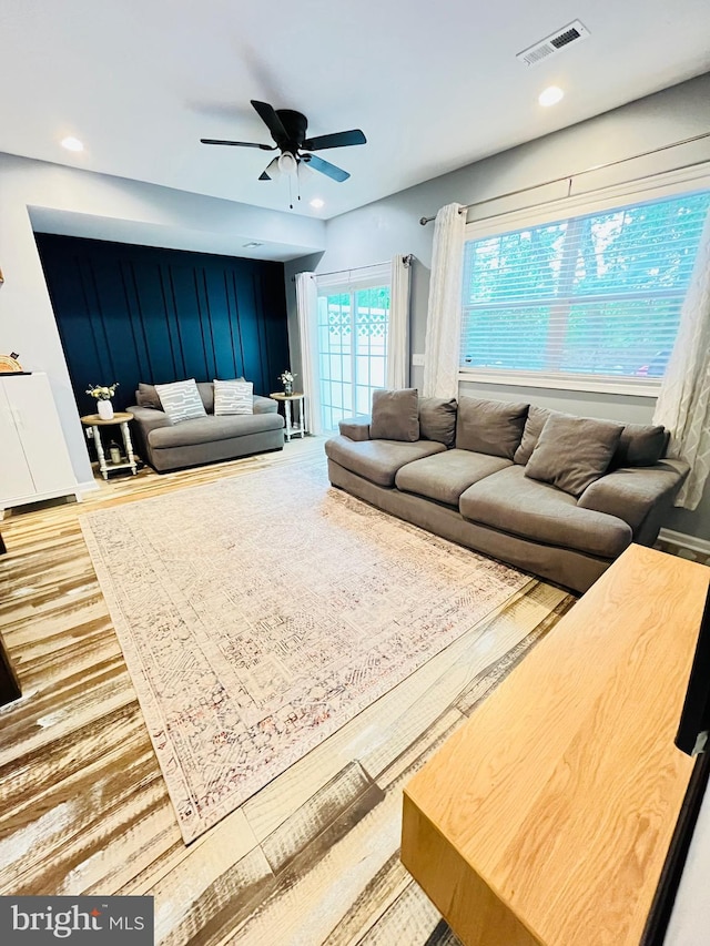 1241 Ridge Rd, Feasterville Trevose, PA 19053 - living area featuring visible vents, wood finished floors, a ceiling fan, and recessed lighting