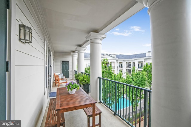 23 Arch Pl Unit 475, Gaithersburg, MD 20878 - balcony featuring view of pool