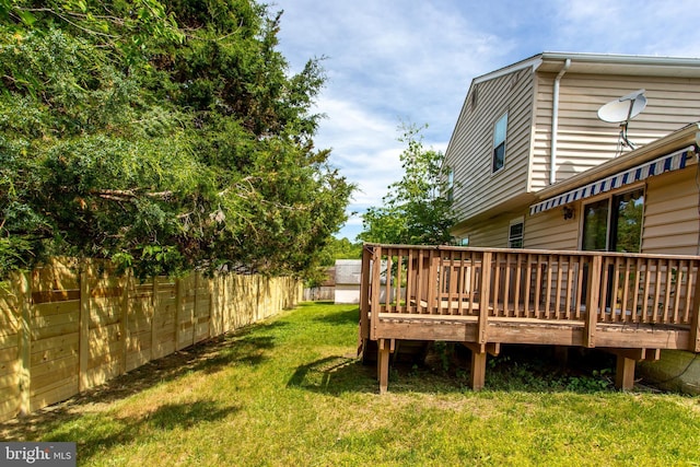 10703 Moray Ct, Cheltenham, MD 20623 - view of yard with a wooden deck