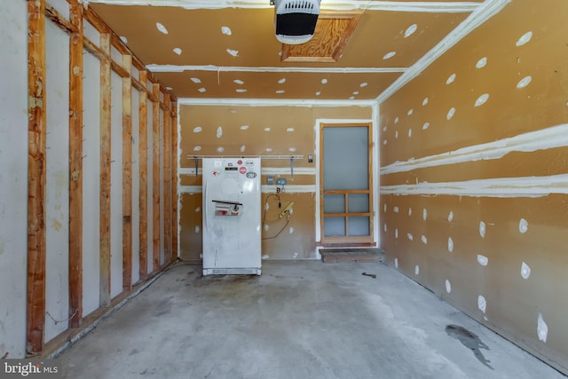 10703 Moray Ct, Cheltenham, MD 20623 - garage featuring a garage door opener