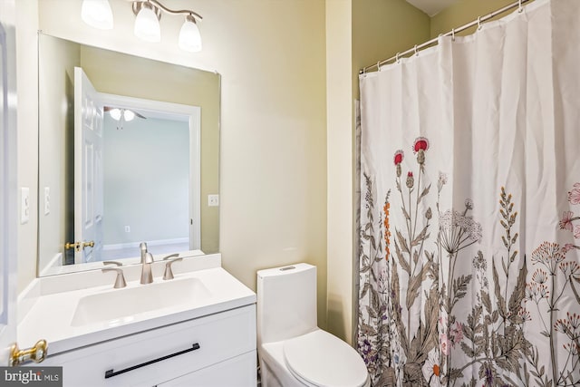 12630 Garry Glen Dr, Bristow, VA 20136 - full bathroom with vanity, toilet, and a shower with curtain