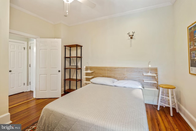 520 E Street Ne 105, Washington, DC 20002 - bedroom featuring wood finished floors, baseboards, and ornamental molding