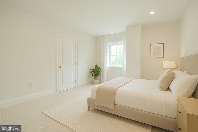 bedroom featuring carpet flooring, recessed lighting, and baseboards