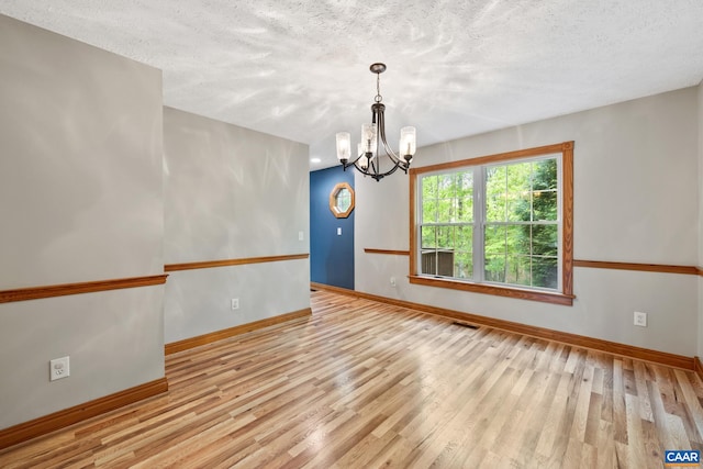 18 Kingswood Rd, Palmyra, VA 22963