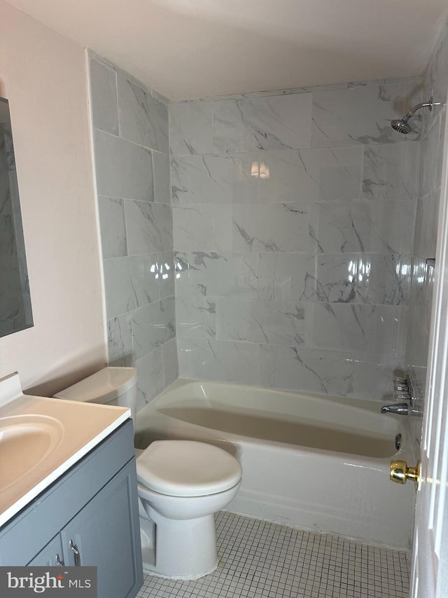 9250 Edwards Way Unit 101-A, Hyattsville, MD 20783 - full bathroom featuring vanity, toilet, washtub / shower combination, and tile patterned floors