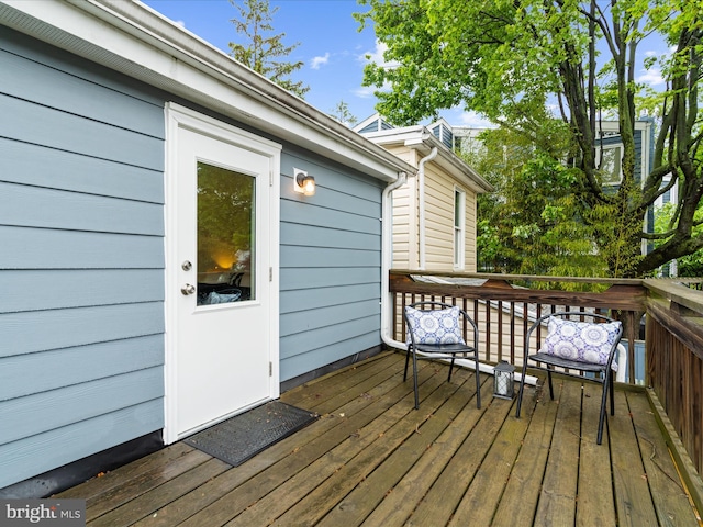 623 Second St, Annapolis, MD 21403 - view of wooden deck
