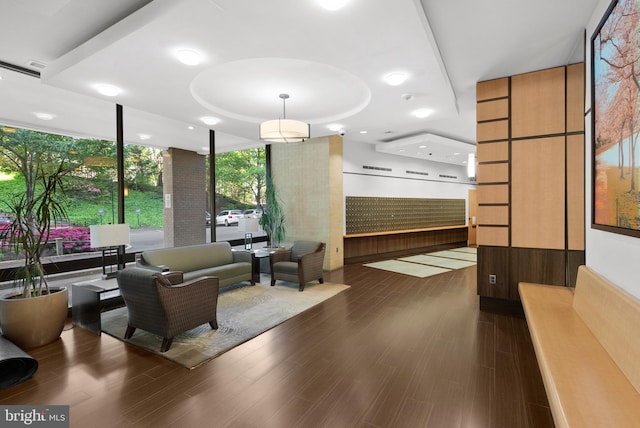 307 Yoakum Pkwy Unit 821, Alexandria, VA 22304 - common area featuring floor to ceiling windows