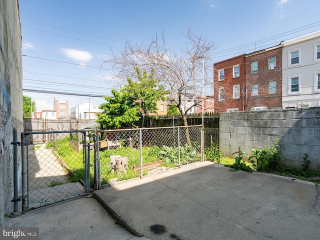 2030-32 E Somerset St, Philadelphia, PA 19134 - view of patio featuring a gate and fence