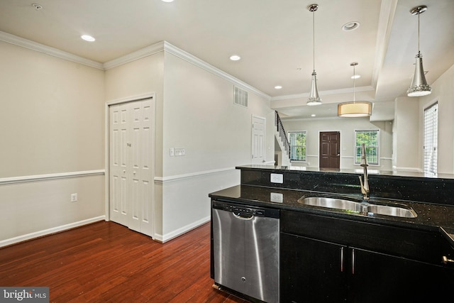 5823 Field Pl NE, Washington, DC 20019 - kitchen with dishwasher, baseboards, visible vents, a sink, and dark wood-style floors