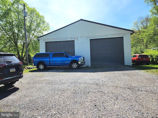 view of detached garage