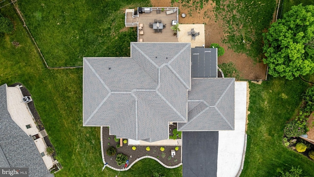 aerial view of property and surrounding area