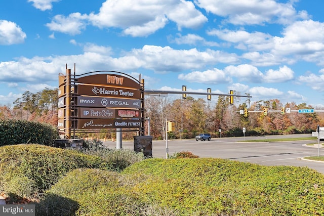 42496 Legacy Park Dr, Brambleton, VA 20148 - exterior view