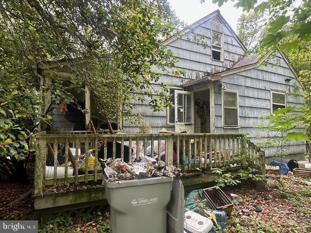 704 E Forest Grove Rd, Vineland, NJ 08360 - exterior space with a deck