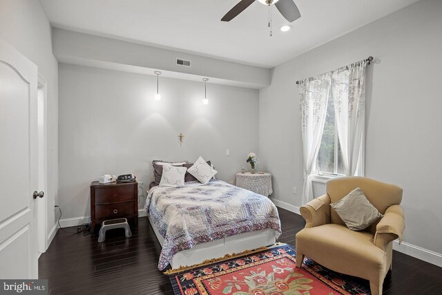 22 Grassy Lake Rd, Shamong, NJ 08088 - bedroom with baseboards, wood finished floors, ceiling fan, and recessed lighting