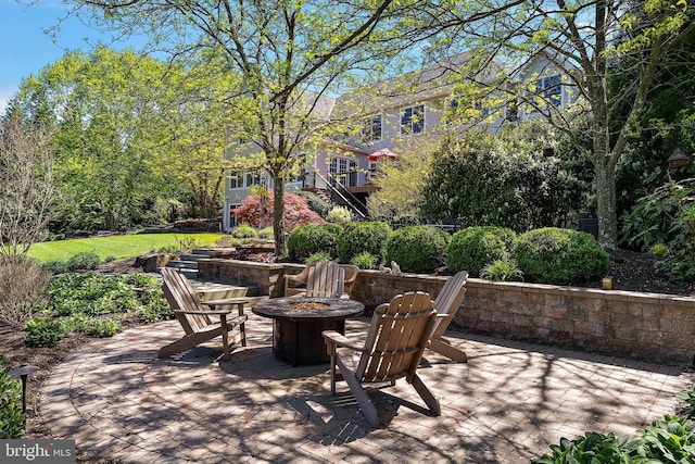 107 Centrenest Ln, Wilmington, DE 19807 - view of patio / terrace featuring an outdoor fire pit