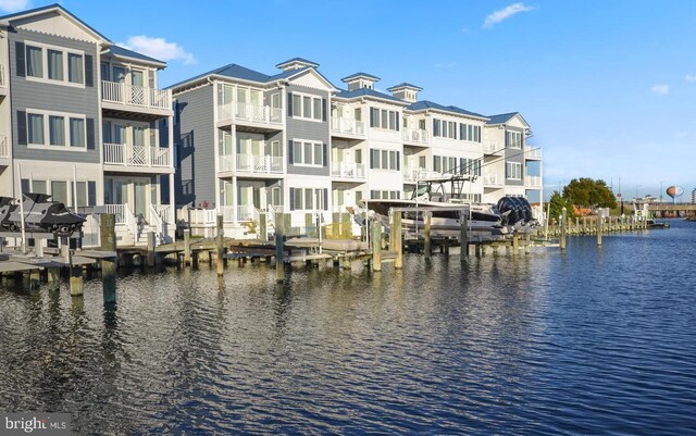 13000 Marina View Ln Unit 25, Ocean City, MD 21842 - dock area featuring a water view