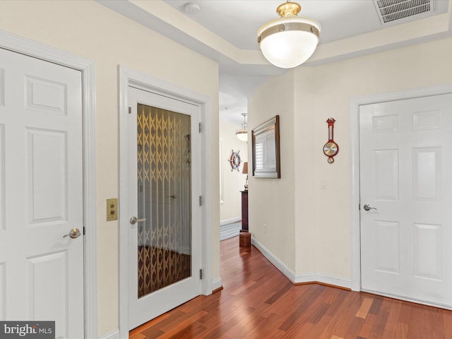 13000 Marina View Ln Unit 25, Ocean City, MD 21842 - foyer entrance featuring wood finished floors and baseboards