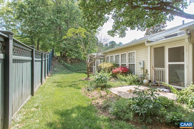 view of yard with fence