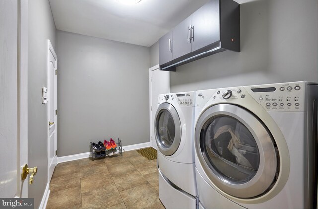 28 Autumnwood Ln, Mount Laurel, NJ 08054 - washroom featuring cabinet space, washer and dryer, baseboards, and stone finish floors