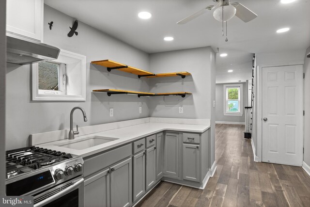 418 Vine St, Camden, NJ 08102 - kitchen featuring gray cabinetry, a sink, gas stove, dark wood-style flooring, and recessed lighting