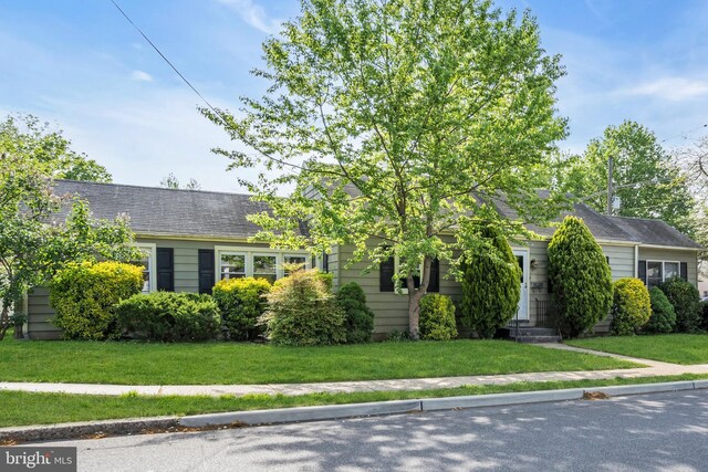 1545 Maple Ave, Haddon Heights, NJ 08035 - view of front of property with a front lawn