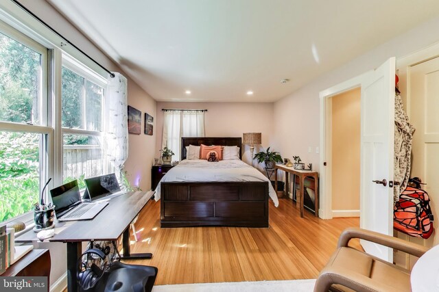 3906 Halsey St, Kensington, MD 20895 - bedroom featuring light wood-style floors, recessed lighting, and baseboards