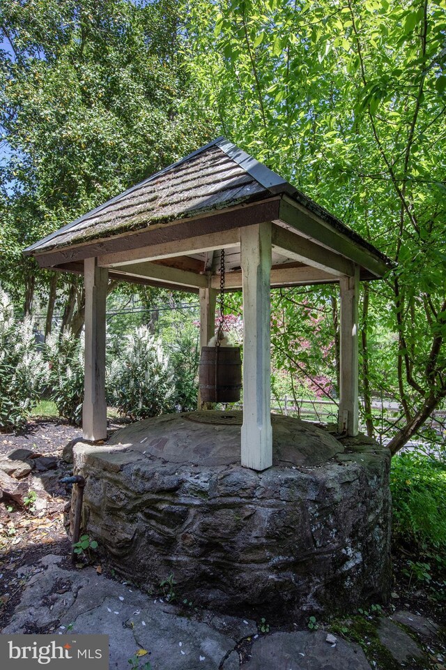 2957 River Rd, New Hope, PA 18938 - exterior space with a gazebo and a carport