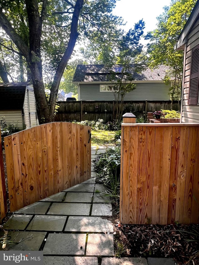 1215 Pine Ave, Shady Side, MD 20764 - gate featuring fence
