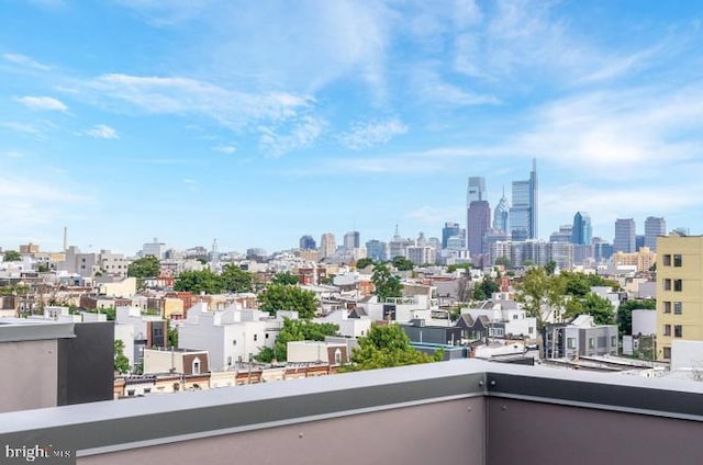 1501 N 31st St Unit 305, Philadelphia, PA 19121 - balcony featuring a skyline view