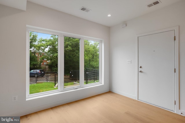 4902 D St SE, Washington, DC 20019 - empty room featuring light wood-type flooring and recessed lighting