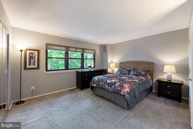 915 Burberry Ct, Sicklerville, NJ 08081 - carpeted bedroom featuring baseboards