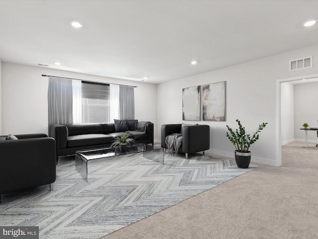 35015 Kindleton Ln, Lewes, DE 19958 - living room with recessed lighting, baseboards, and carpet