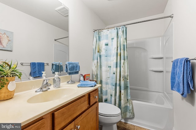 606 Garden Gate Dr, Middletown, DE 19709 - bathroom with shower / bathtub combination with curtain, toilet, and vanity