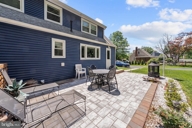 view of patio with outdoor dining area
